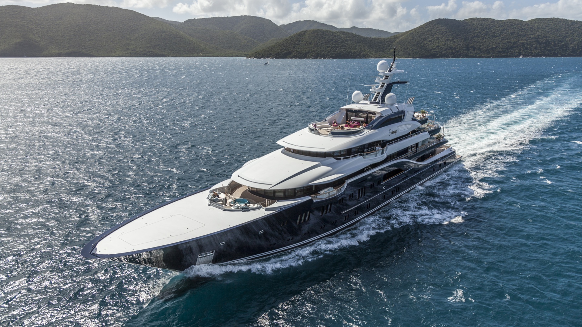 Luxury Lurssen Yacht